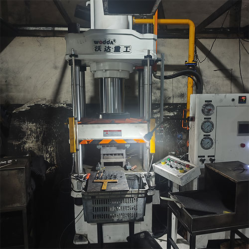 200噸密封環熱壓成型液壓機