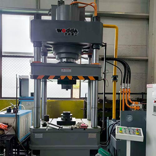 315噸熱鍛法蘭液壓機