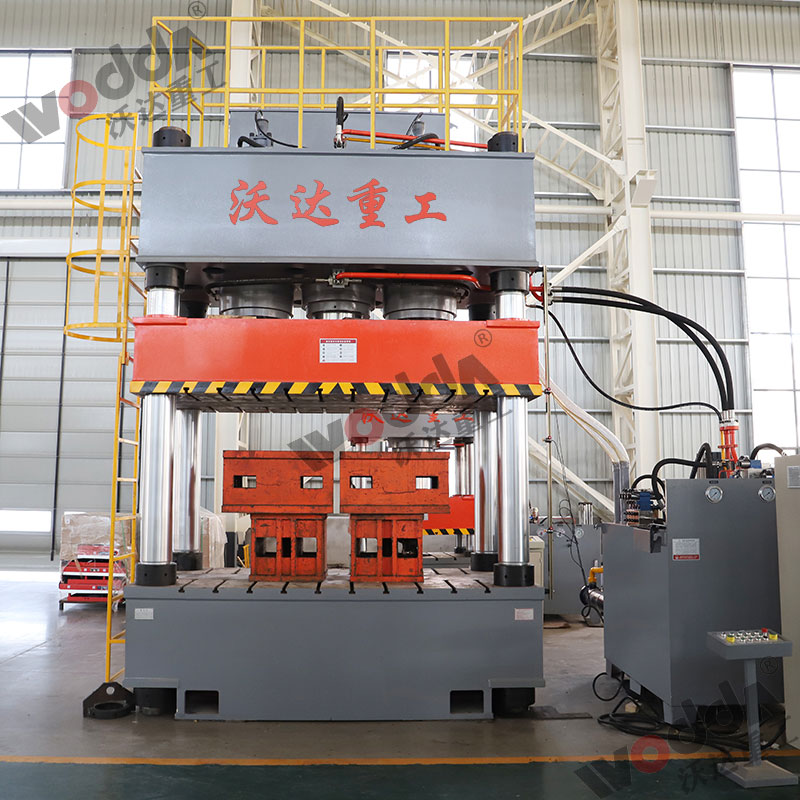 1000噸復合材料四柱液壓機 1000噸復合材料四柱液壓機