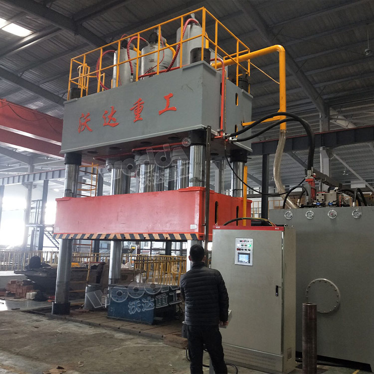 汽車配件成型液壓機客戶現場