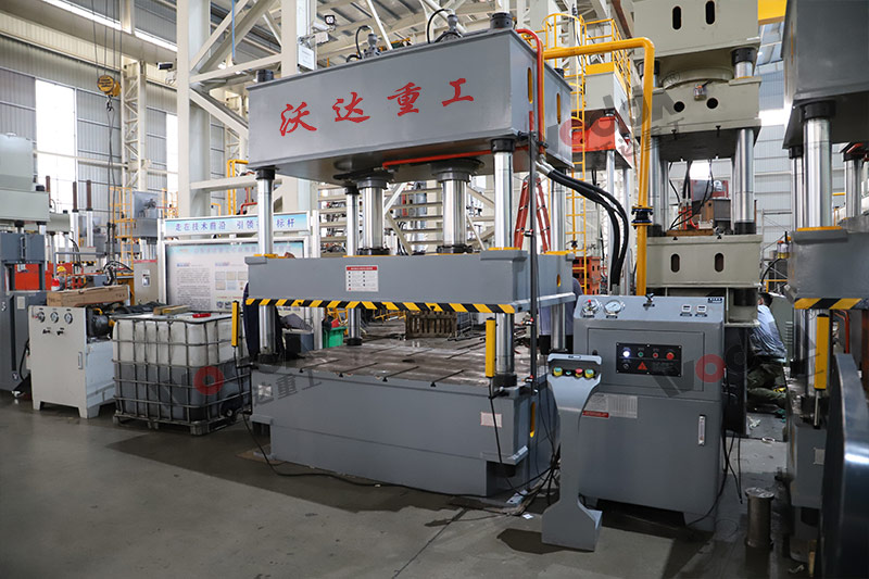 200汽車內飾件成型液壓機 200汽車內飾件成型液壓機