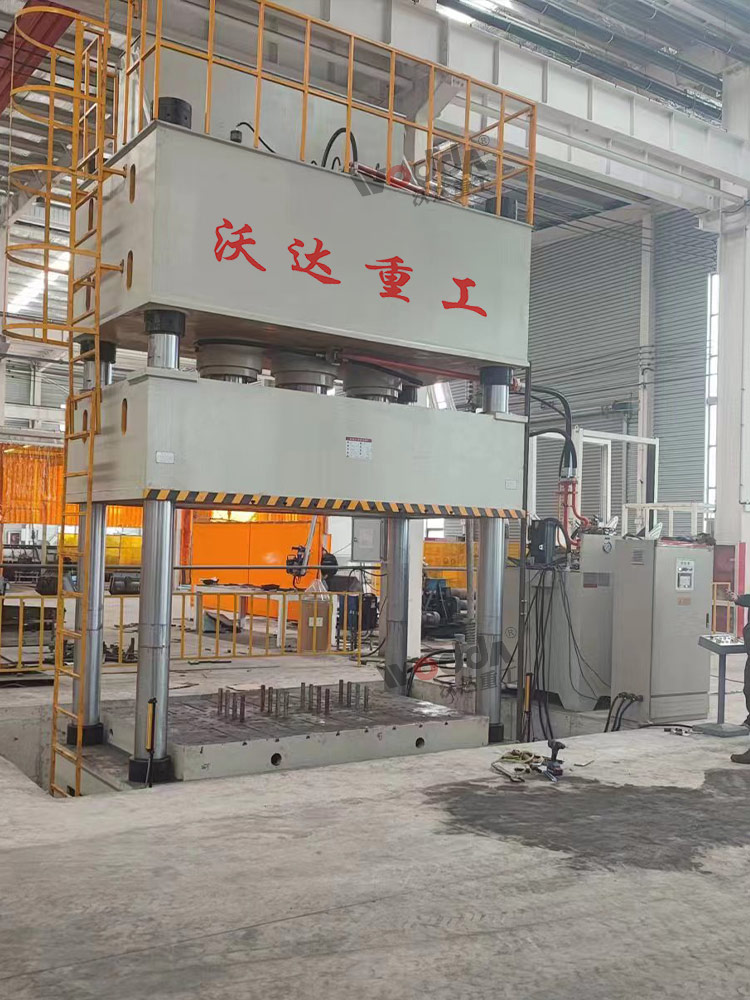 1000噸液壓機(jī)安裝調(diào)試 1000噸液壓機(jī)安裝調(diào)試