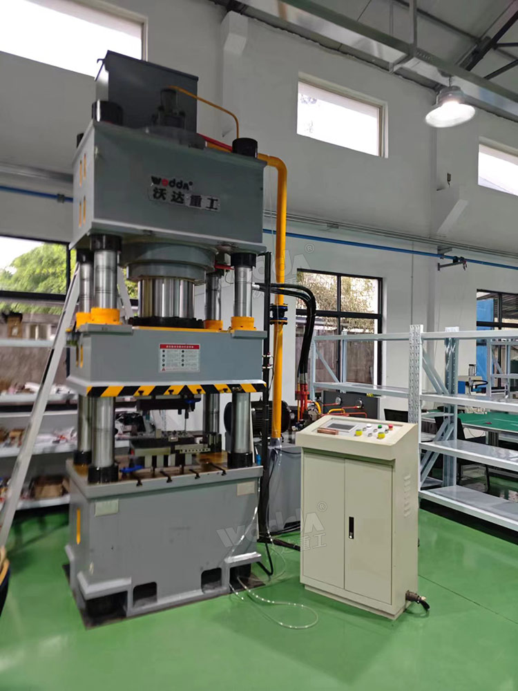 400噸金屬成型四柱液壓機 400噸金屬成型四柱液壓機