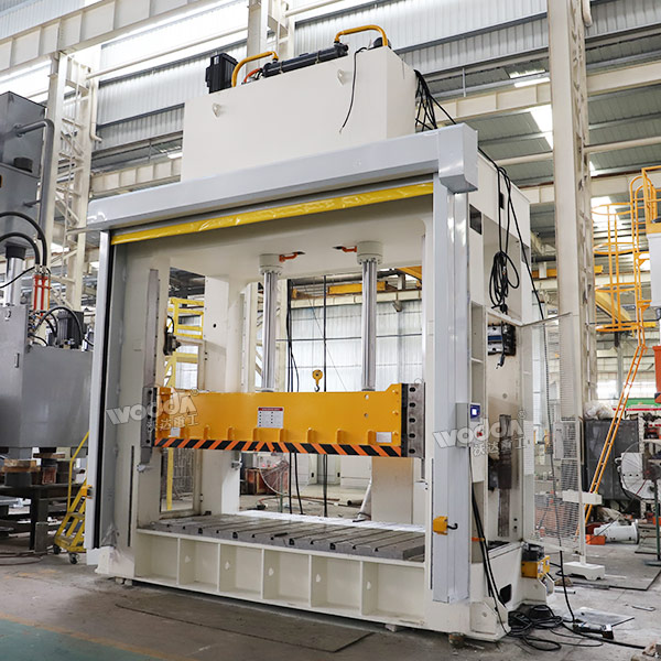 100噸汽車內飾件成型液壓機 100噸汽車內飾件成型液壓機