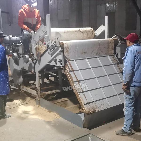 污泥壓榨機(jī) 污泥壓榨機(jī)