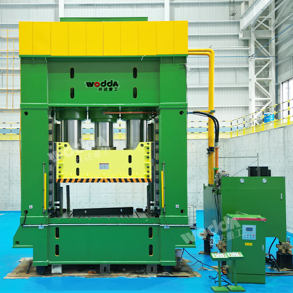 液壓機.jpg 液壓機.jpg